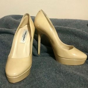 Jimmy Choo Nude Platform Pump